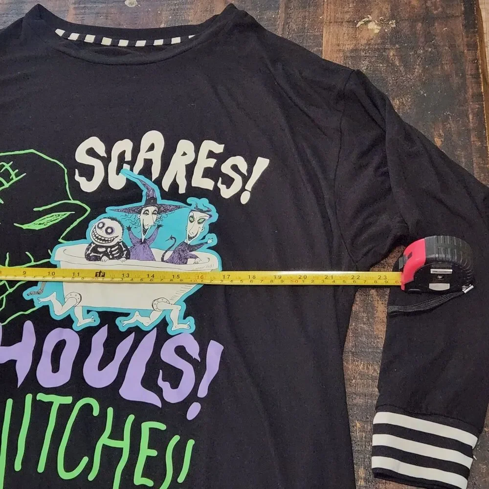 Disney Nightmare Before Christmas Scares Ghouls Witches Sleep Shirt M 8-10 - Picture 9 of 9